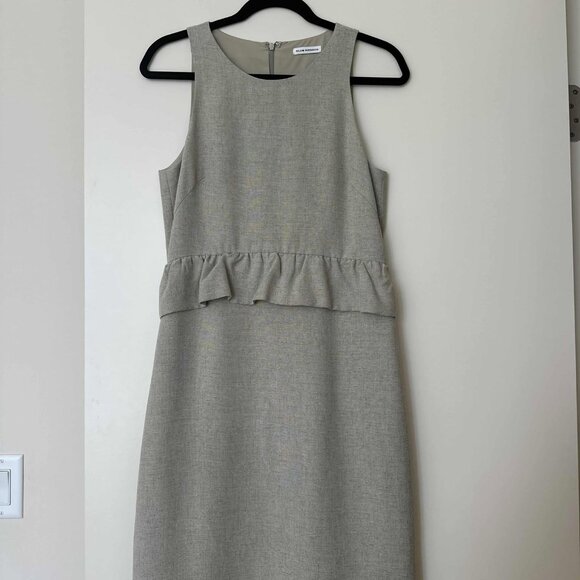 Dress with peplum detail - Picture 1 of 3